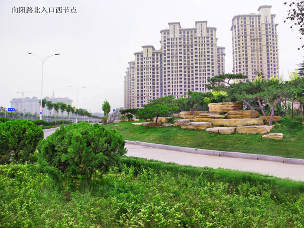 向陽(yáng)路北入口西節(jié)點(diǎn)園林工程案例